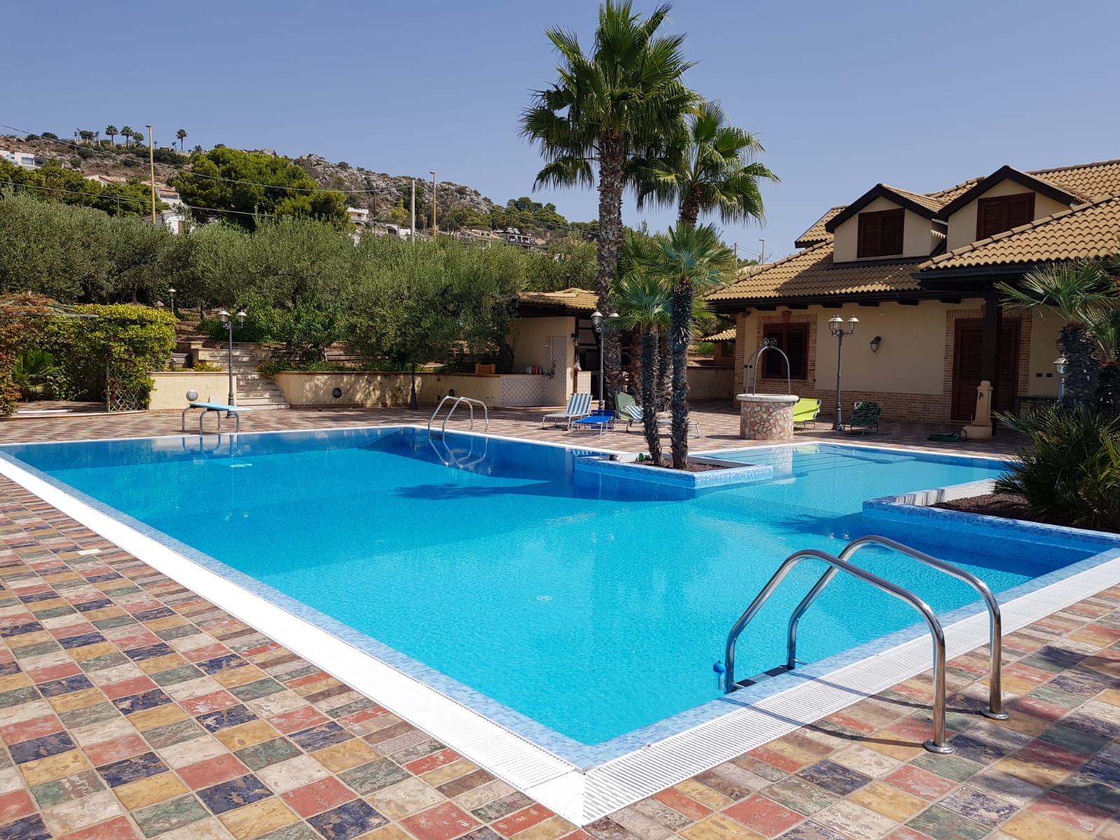 realizzazione piscine per case private