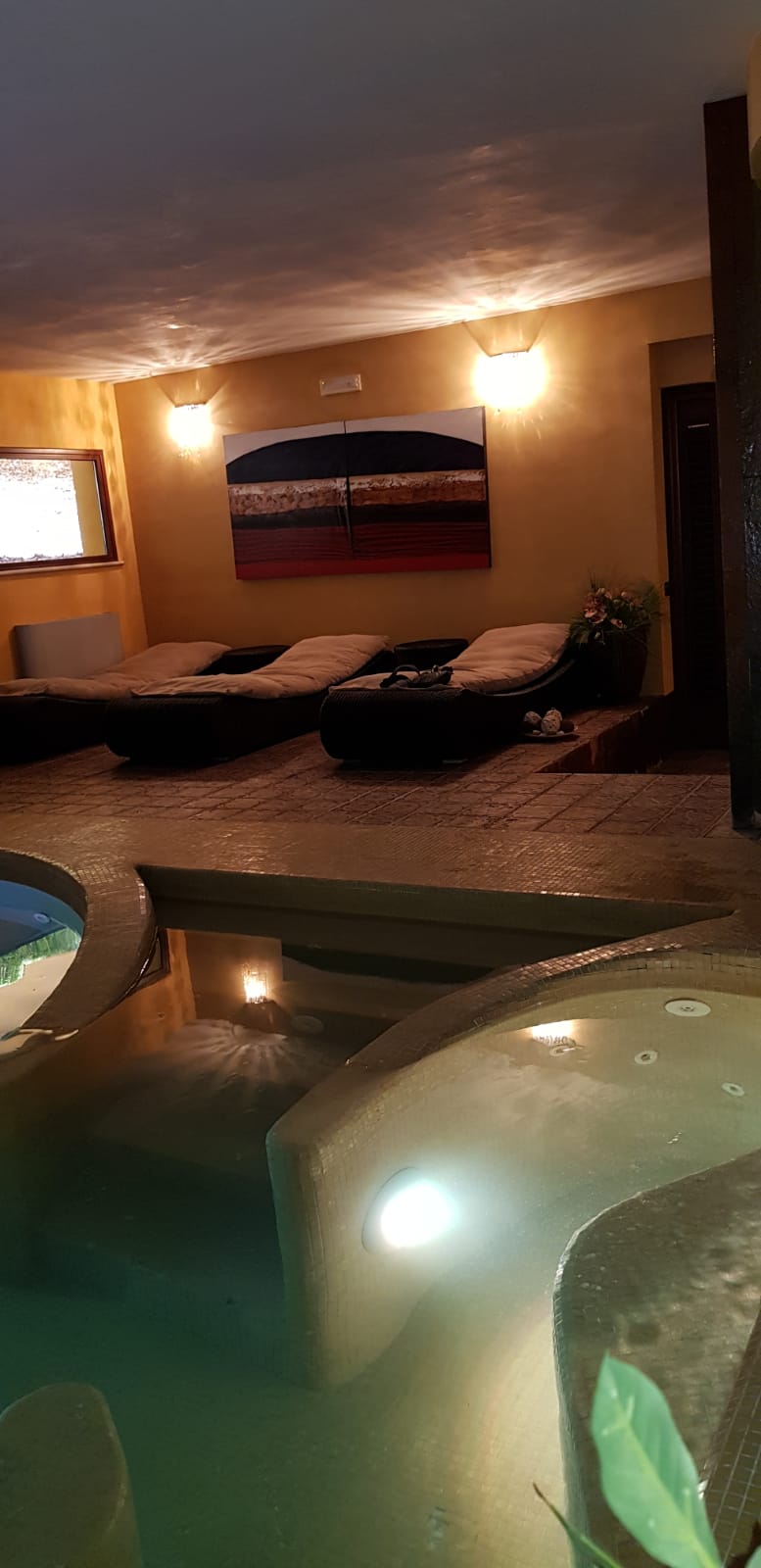 piscina per centro benessere