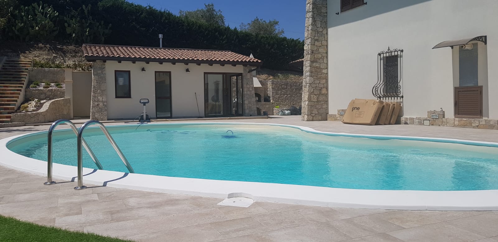 realizzazione piscine per case private