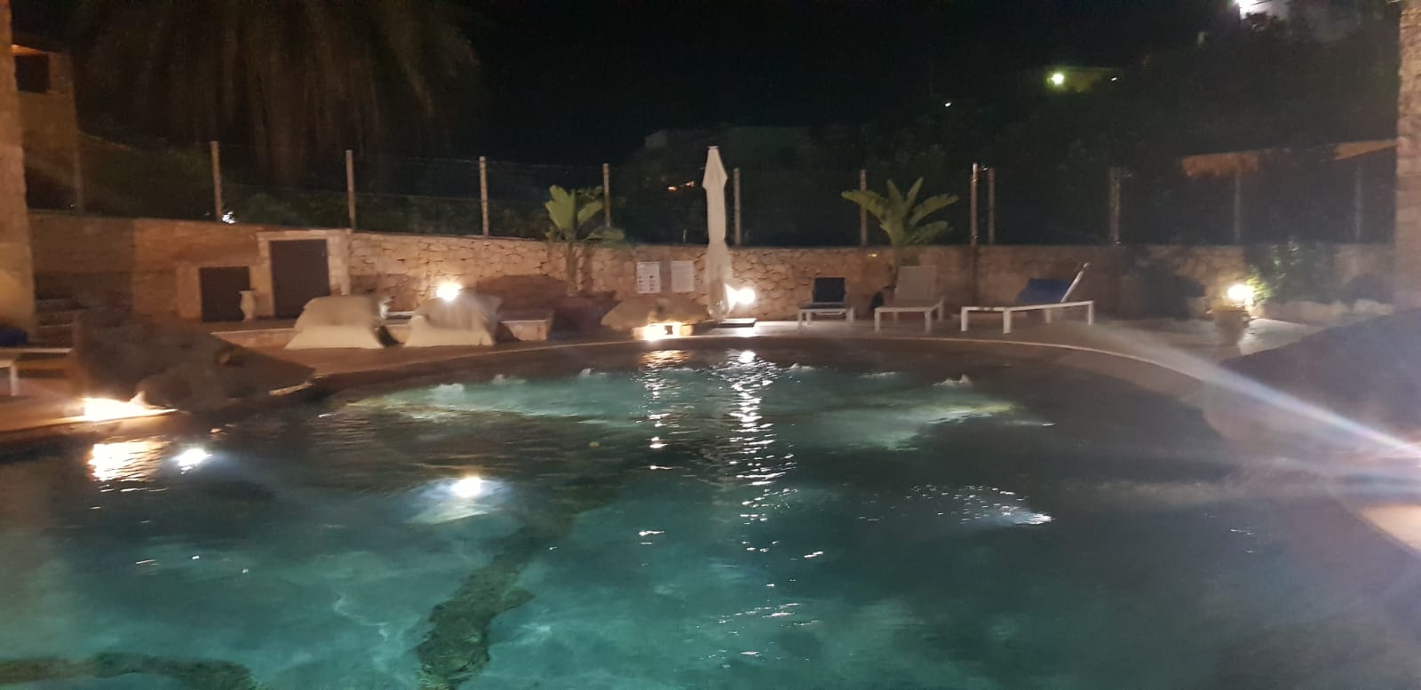 Lavori per la realizzazione di una piscina