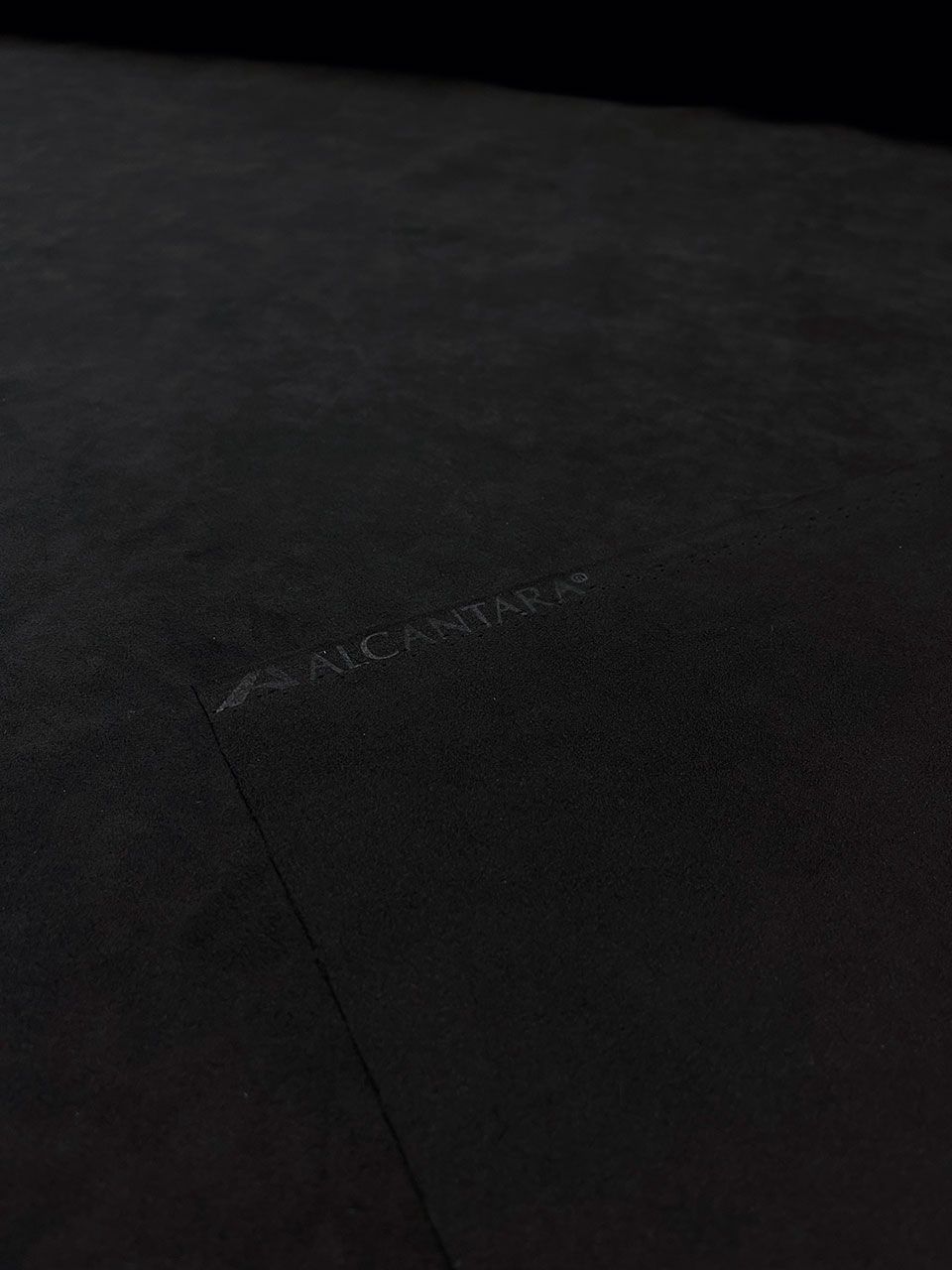 Audiniai automobilių luboms tief-schwarz