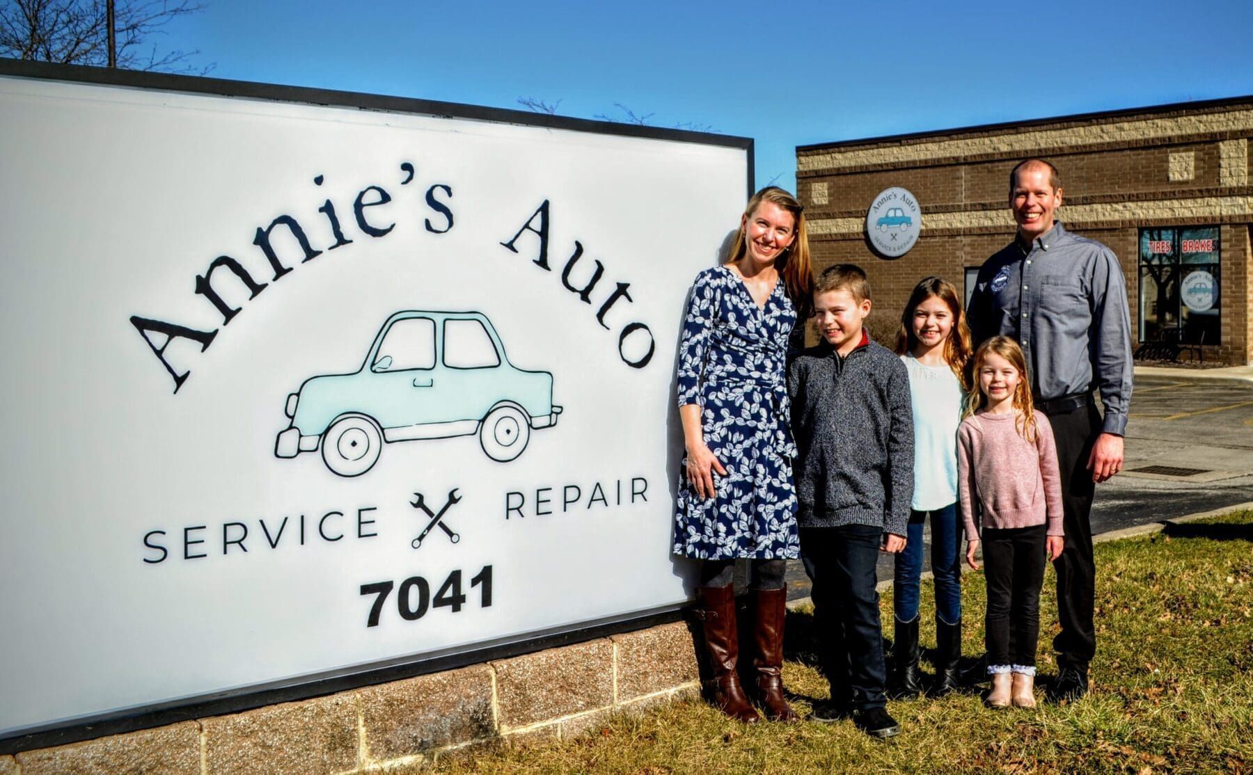 Annies-Auto-Family  | Annie's Auto