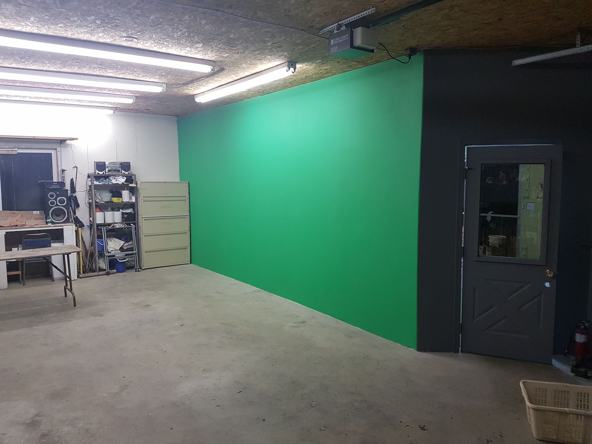 Starland Studios: Studio with green screen.
