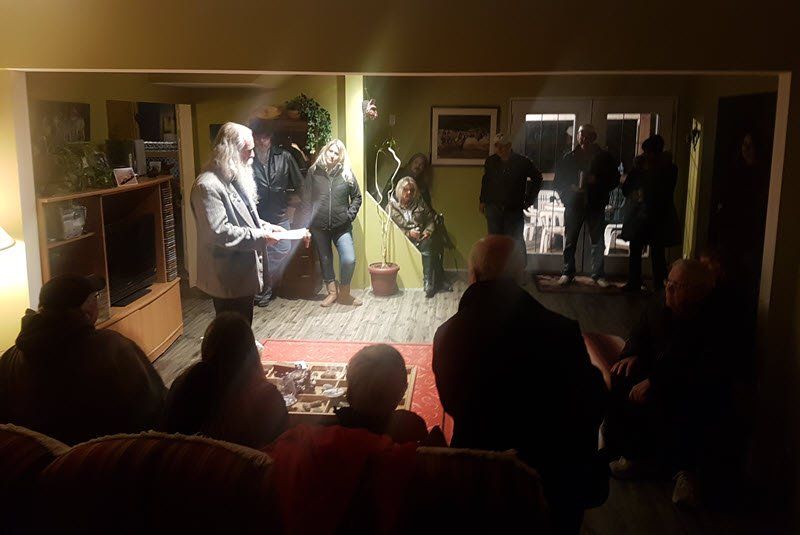 Starland Studios: Lothar Malmberg magic show.