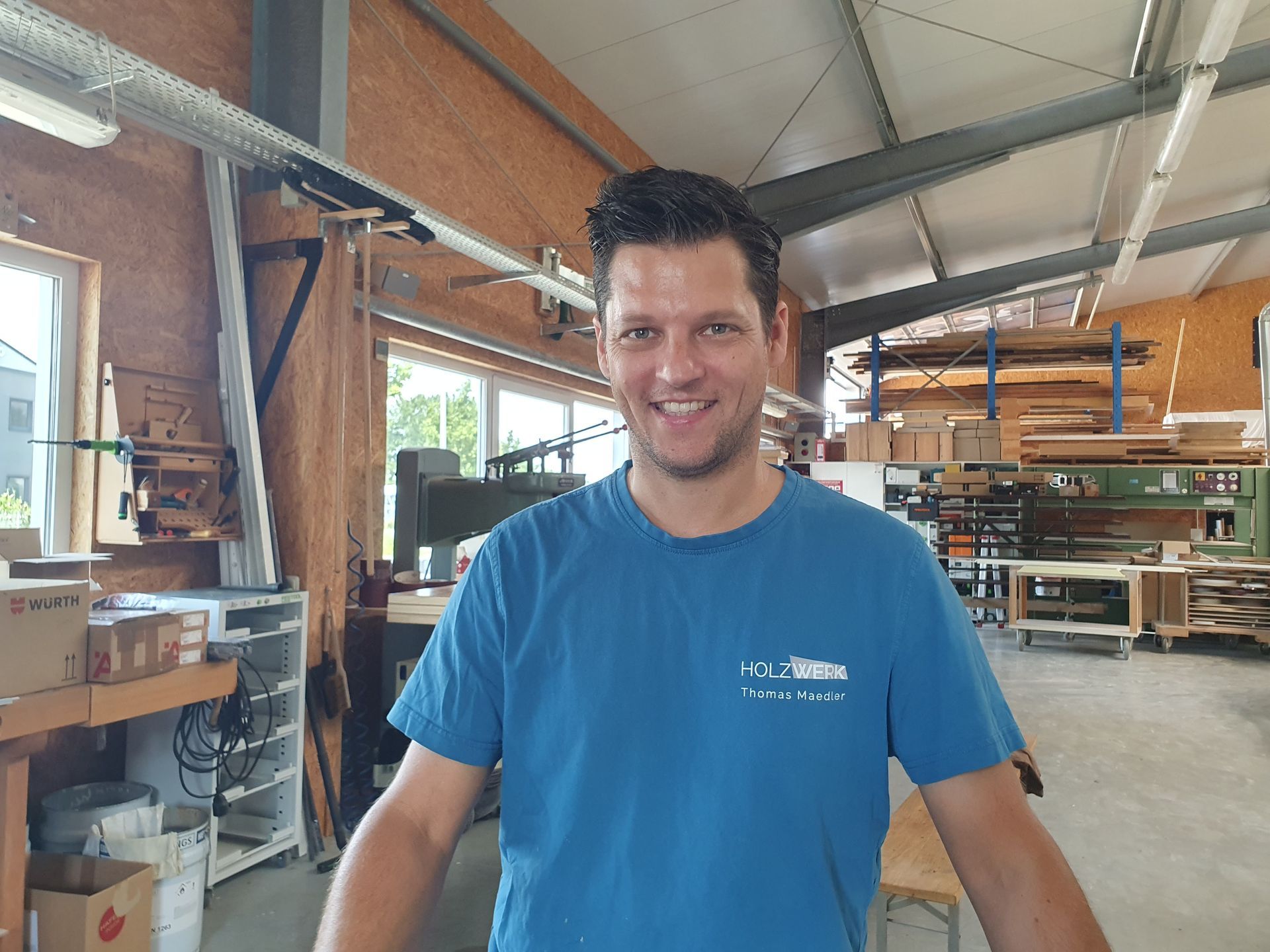 Inhaber und Schreiner Thomas Maedler.
