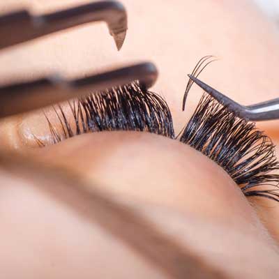 Designer Lashes at wyndham place clinic