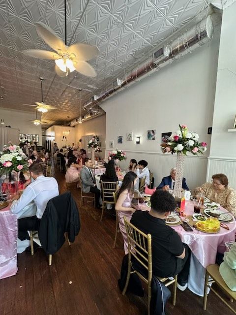 Guests at the Wedding Reception - Augusta, GA - Toaste