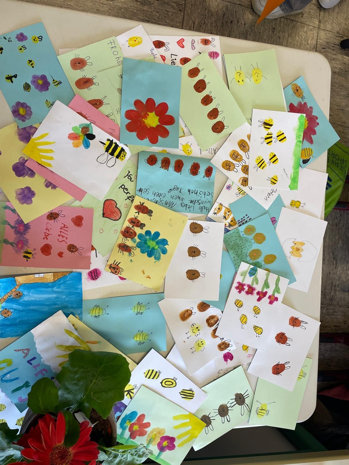 Projekt der 5a zu Ostern „ Post mit Herz“