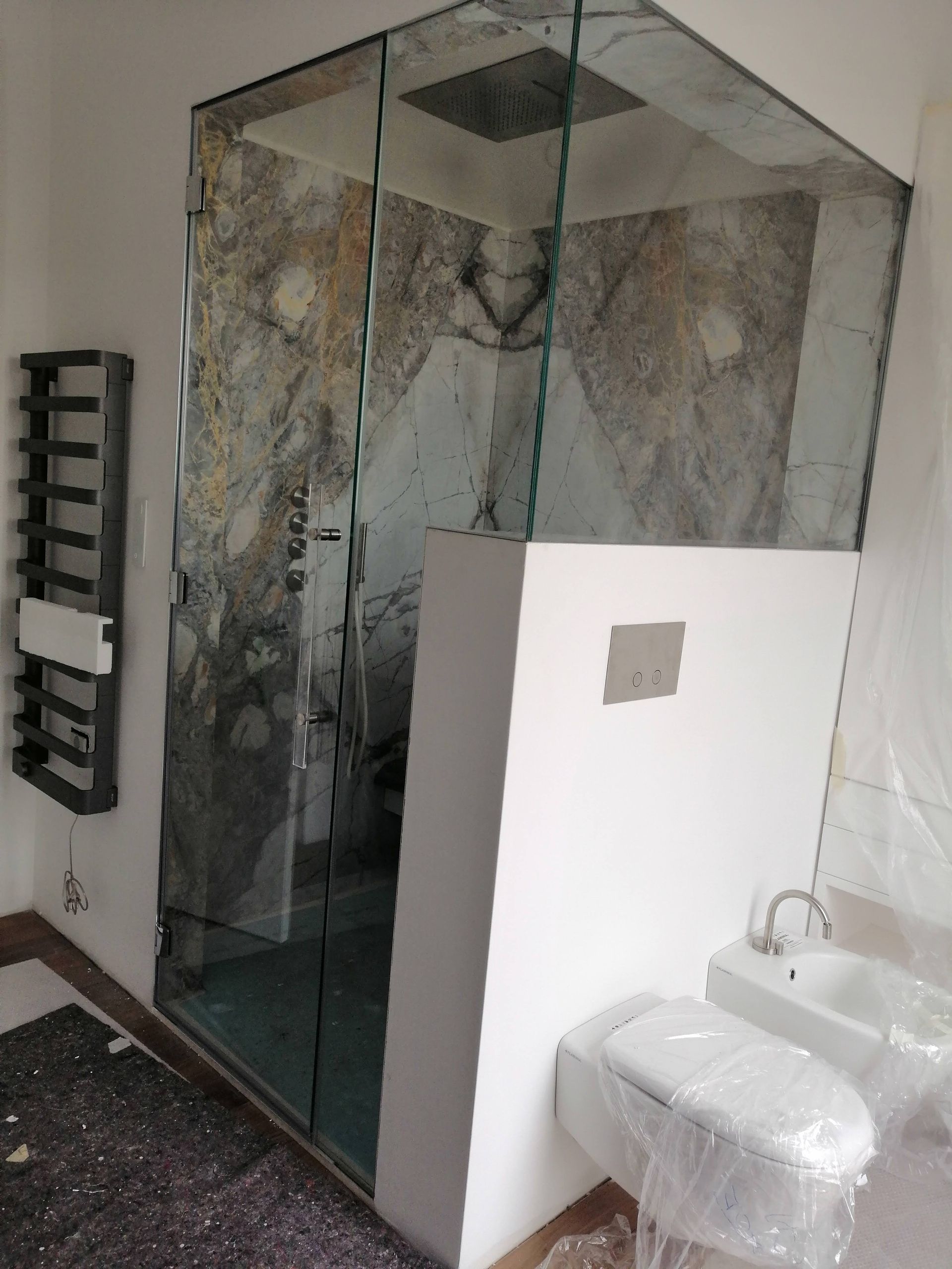 Vendita di bagno turco angolare