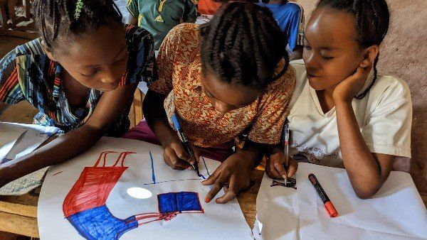 Ethiopian kids drawing