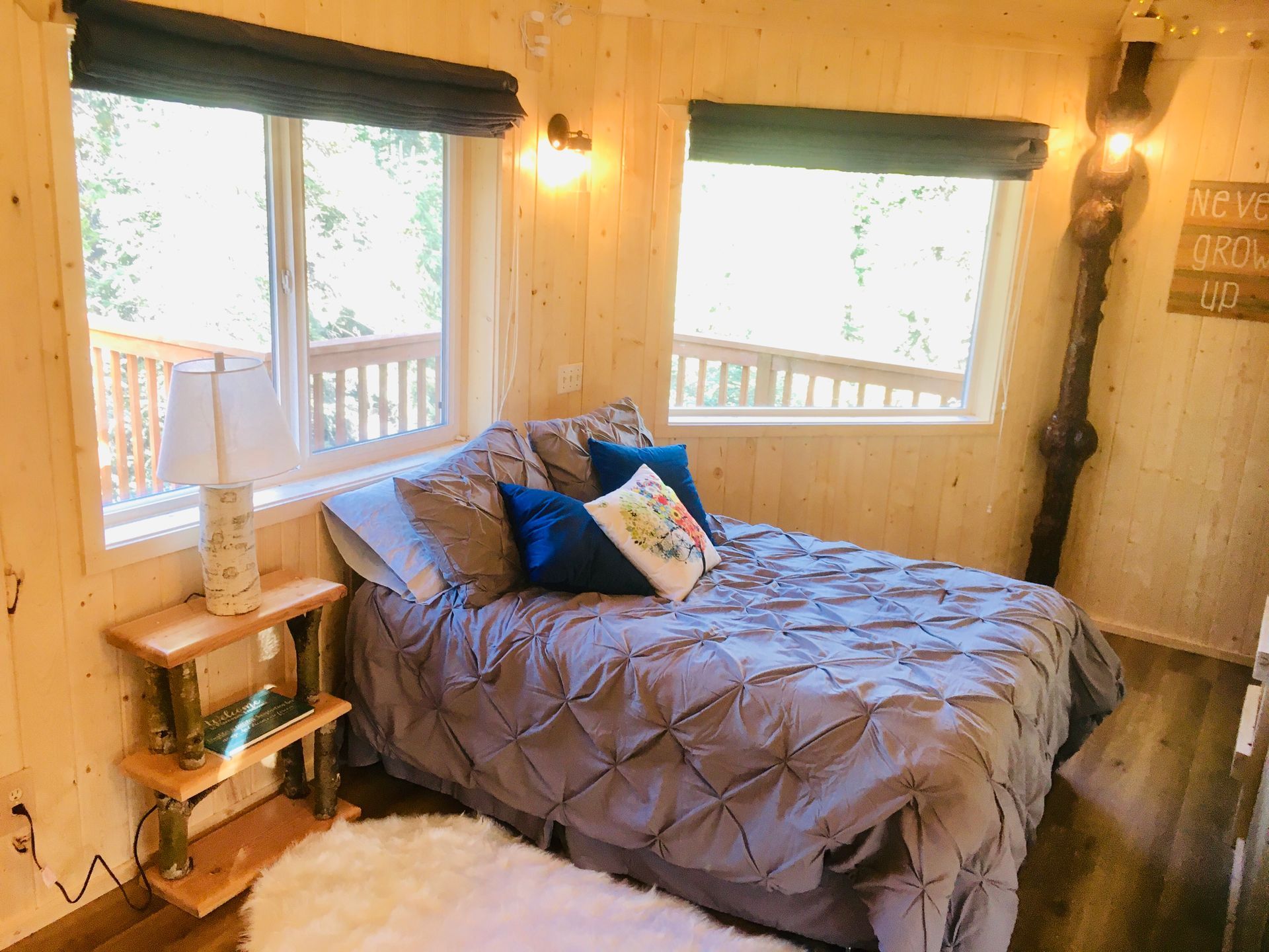 Great room and wildlife mounts at the main lodge.