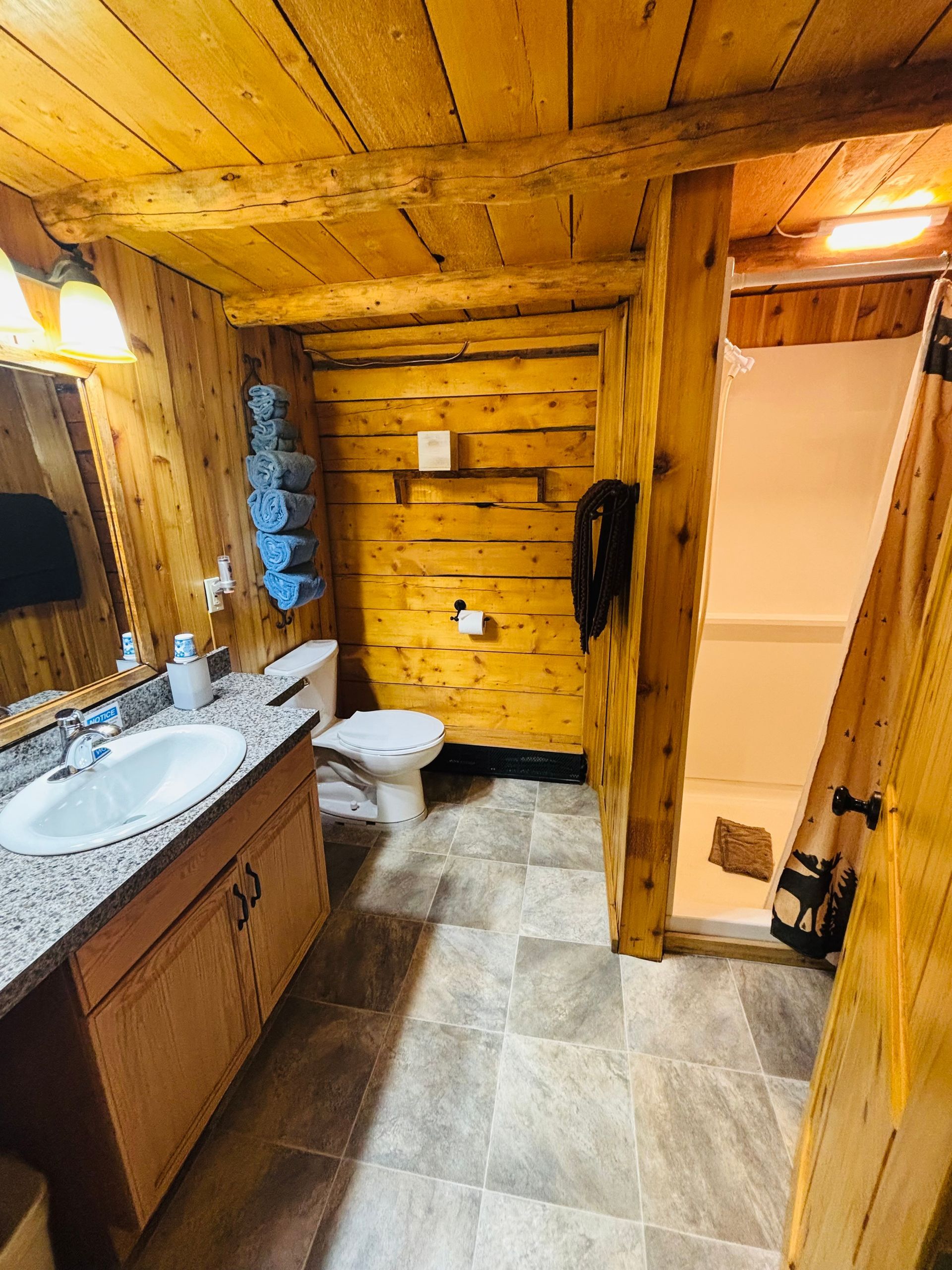 Eage's Nest bathroom