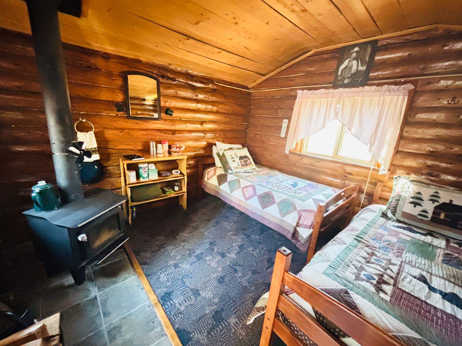 The Bear's Den Cabin