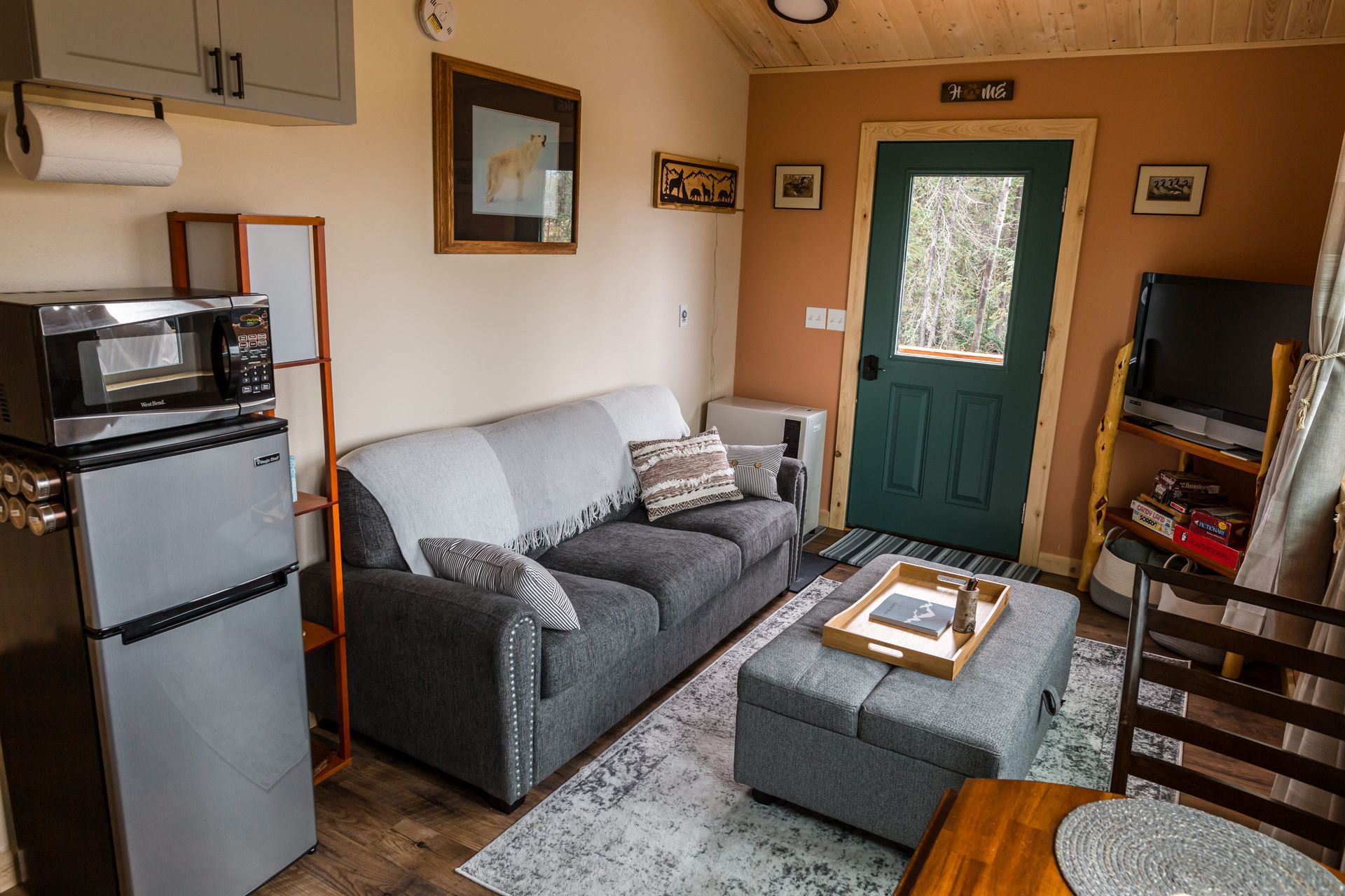 The Grub Steak cabin