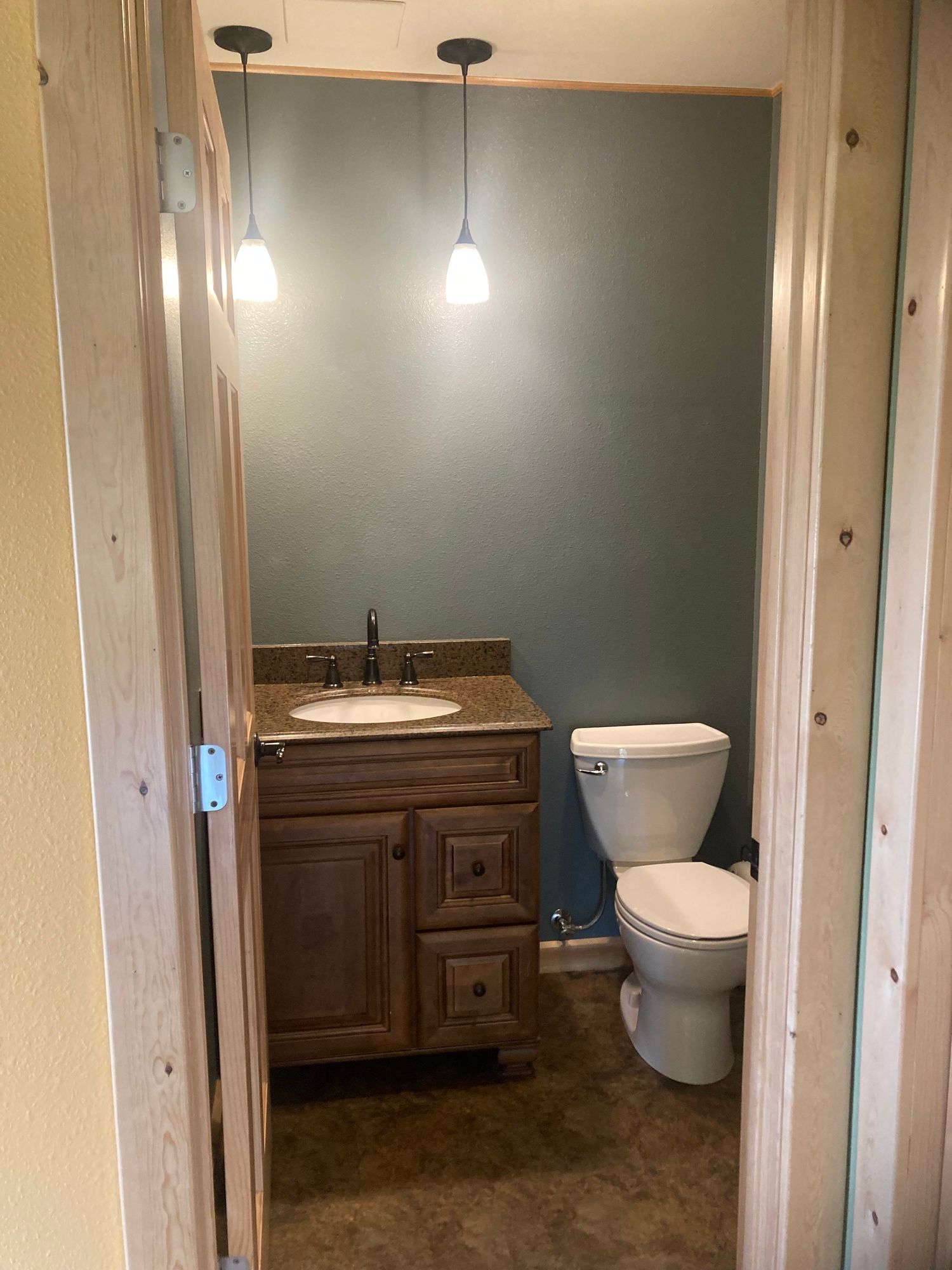 Main lodge and grounds at Log Cabin Wilderness Lodge