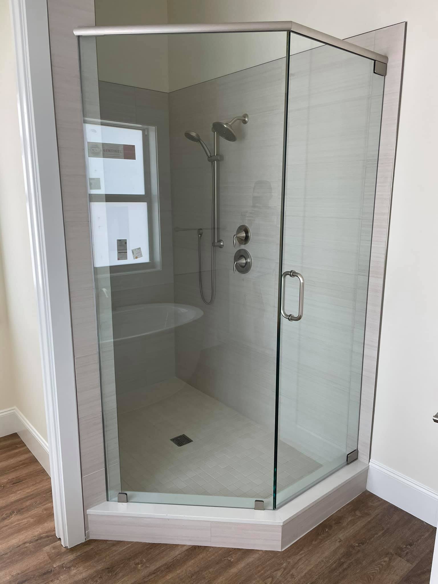 Clean And Simple Shower Design — Marathon, FL — All Keys Glass Inc