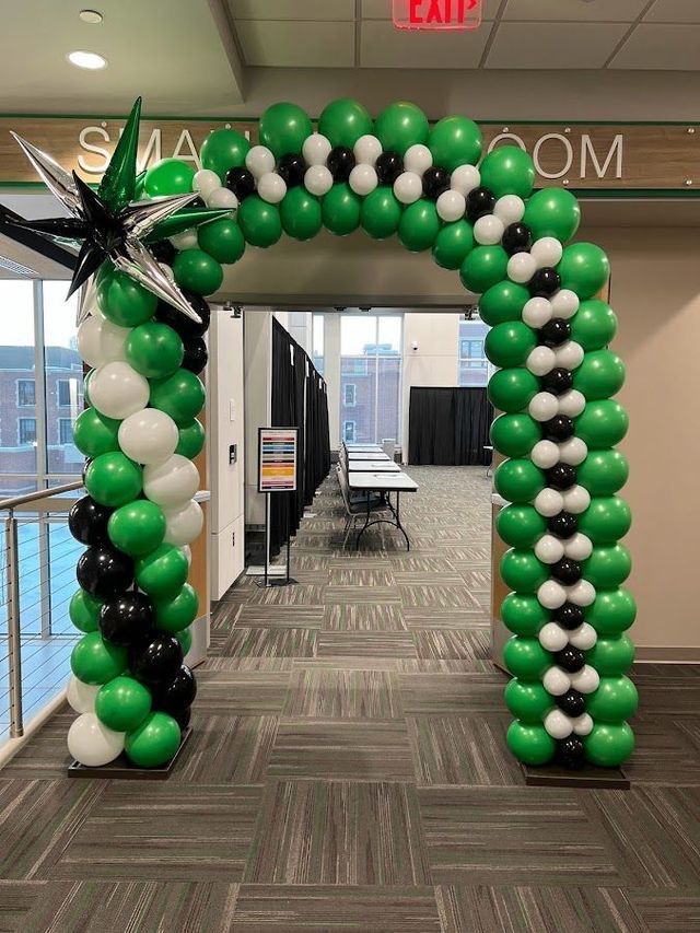 balloon arches, graduation balloo