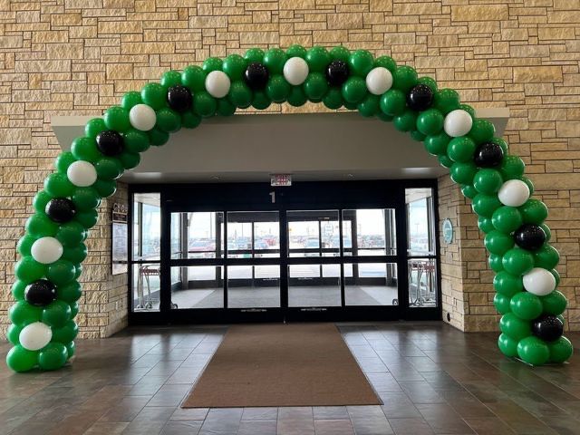 balloon arches, graduation balloon