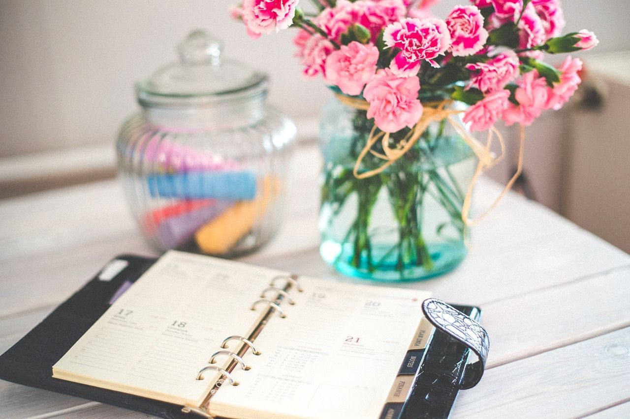 planning tips for your wedding. From 12 months ahead to your big day itself. Your magical day guide.