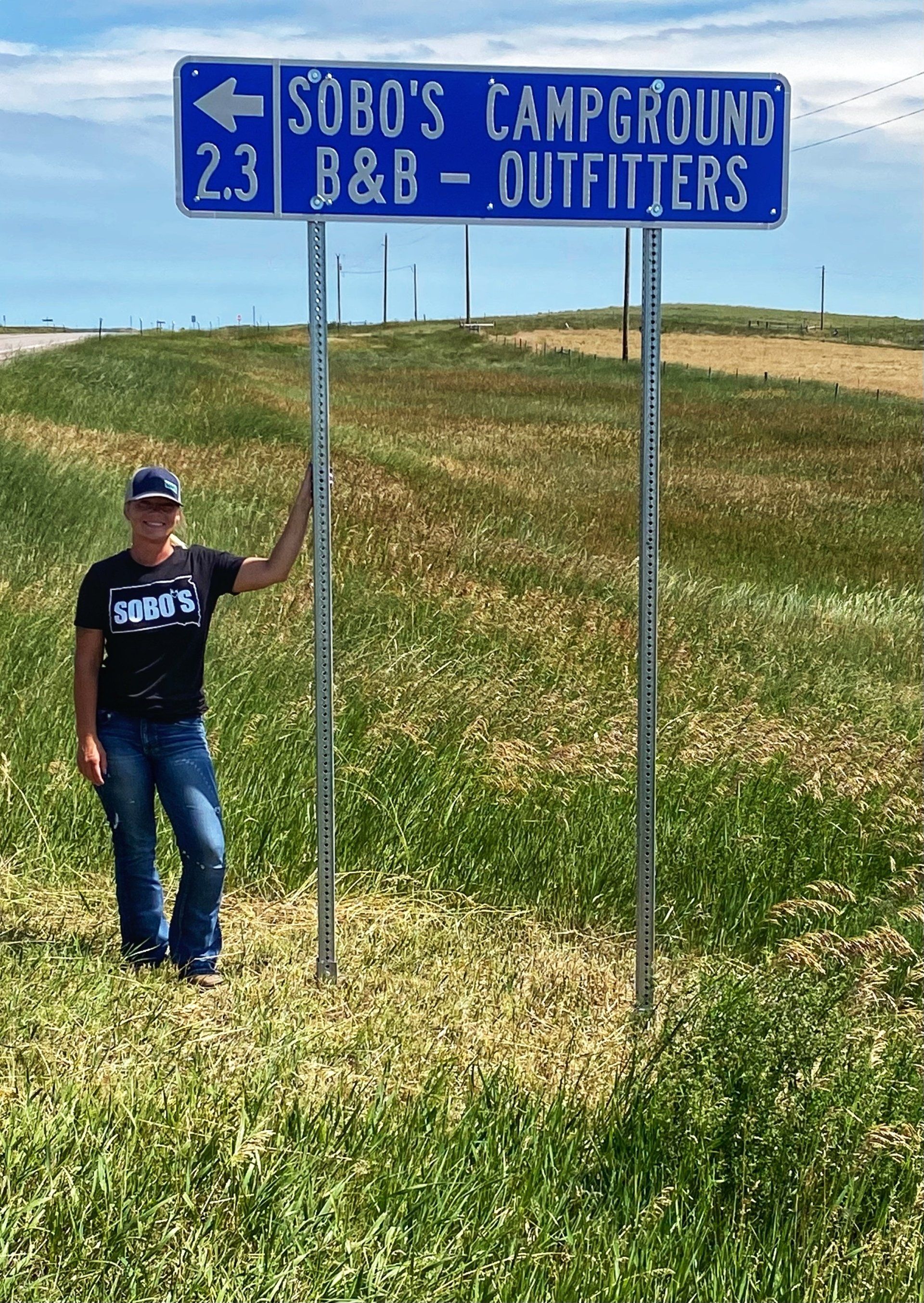 South Dakota mule deer on transparent background