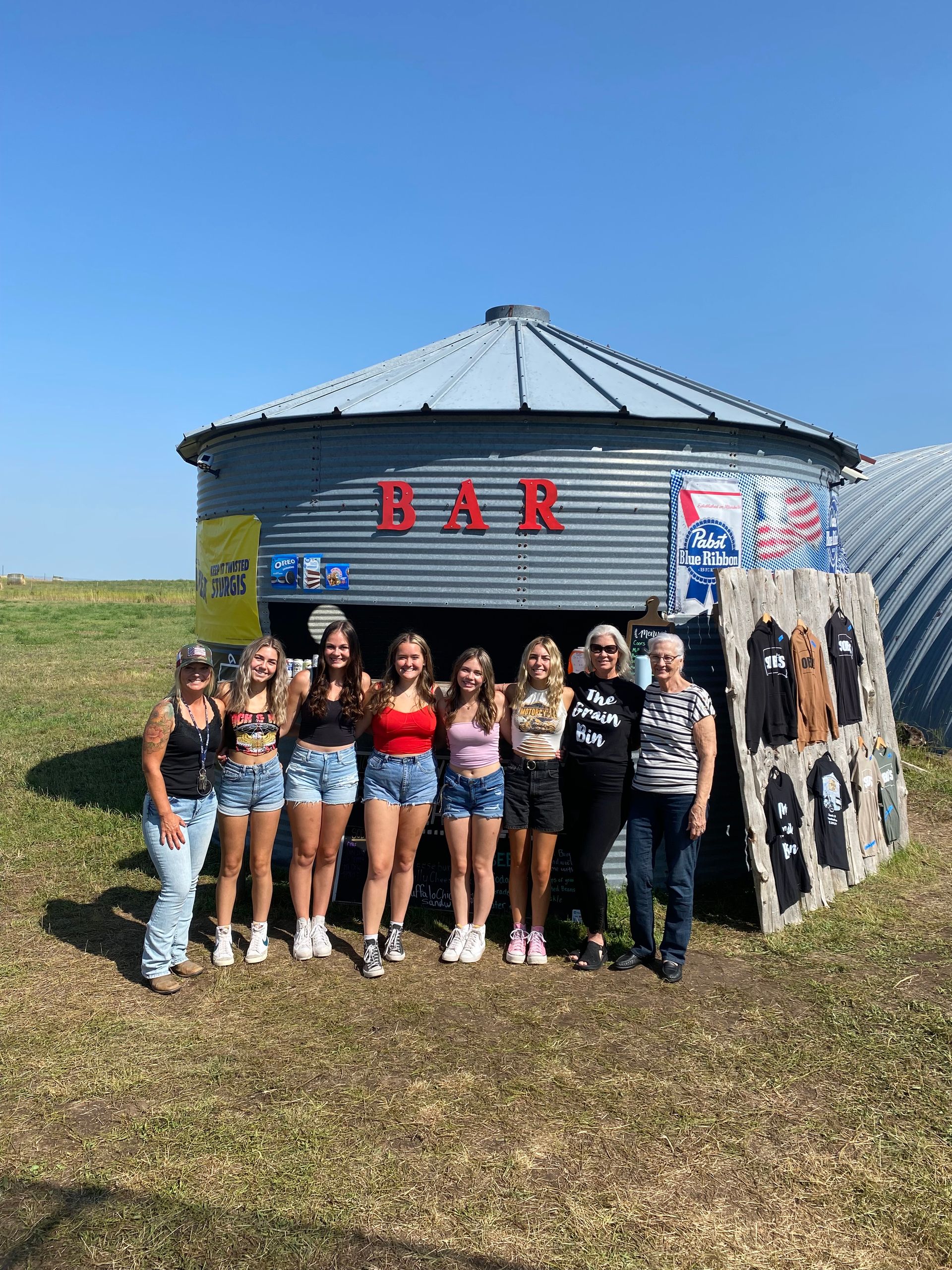 Sobos Grain Bin rally photo with the crew