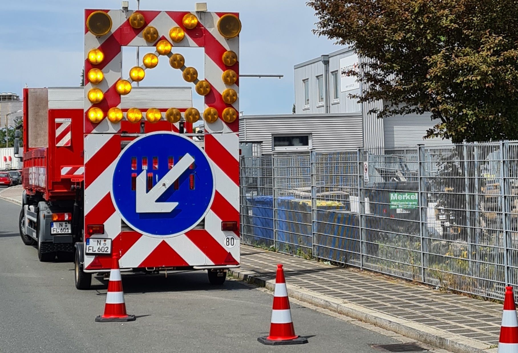 Graffitientfernung Großfahrzeug, unabhängig, Großflächen, Beton, Sichtbeton, chemische, Graffiti-Entfernung Großfahrzeug, unabhängig, Großflächen, Beton, Sichtbeton, chemische, Graffitibeseitigung Großfahrzeug, unabhängig, Großflächen, Beton, Sichtbeton, chemische, Graffiti-Beseitigung Großfahrzeug, unabhängig, Großflächen, Beton, Sichtbeton, chemische, Graffiti entfernen Großfahrzeug, unabhängig, Großflächen, Beton, Sichtbeton, chemische, Graffiti reinigen Großfahrzeug, unabhängig, Großflächen, Beton, Sichtbeton, chemische, Graffiti beseitigen Großfahrzeug, unabhängig, Großflächen, Beton, Sichtbeton, chemische, Graffiti Großfahrzeug, unabhängig, Großflächen, Beton, Sichtbeton, chemische, Verkehrssicherung, RSA 21, Absperrung
