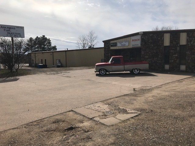 Arkansas Fuel Injection Parking Area