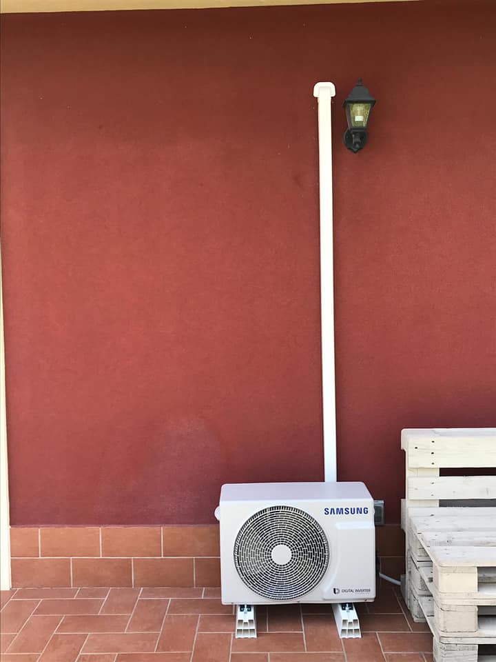 montaggio unità esterna