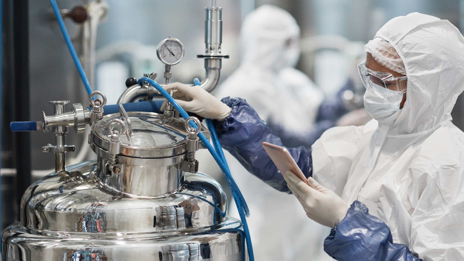 Optimizing Pharmaceutical Production with Advanced Mixing Equipment