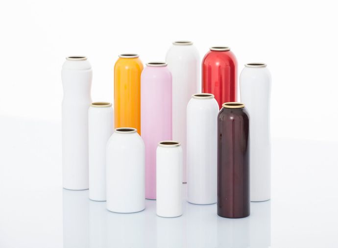 A Group of Aluminum Cans of Different Colors — Sure Shot Sprayer Australia in Alice Springs, NT