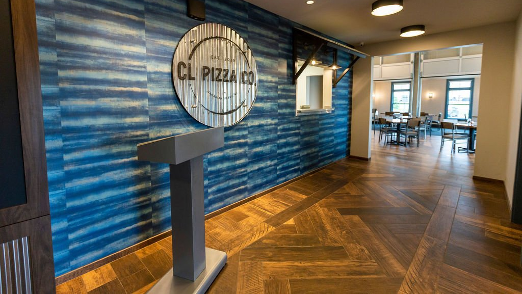 CL Pizza Co. interior
