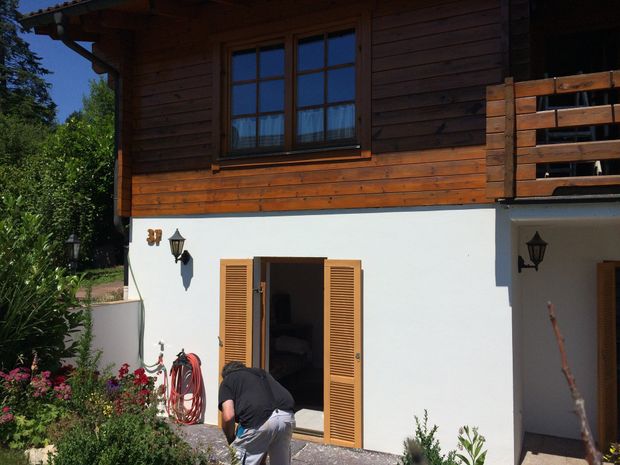 Holz lasieren