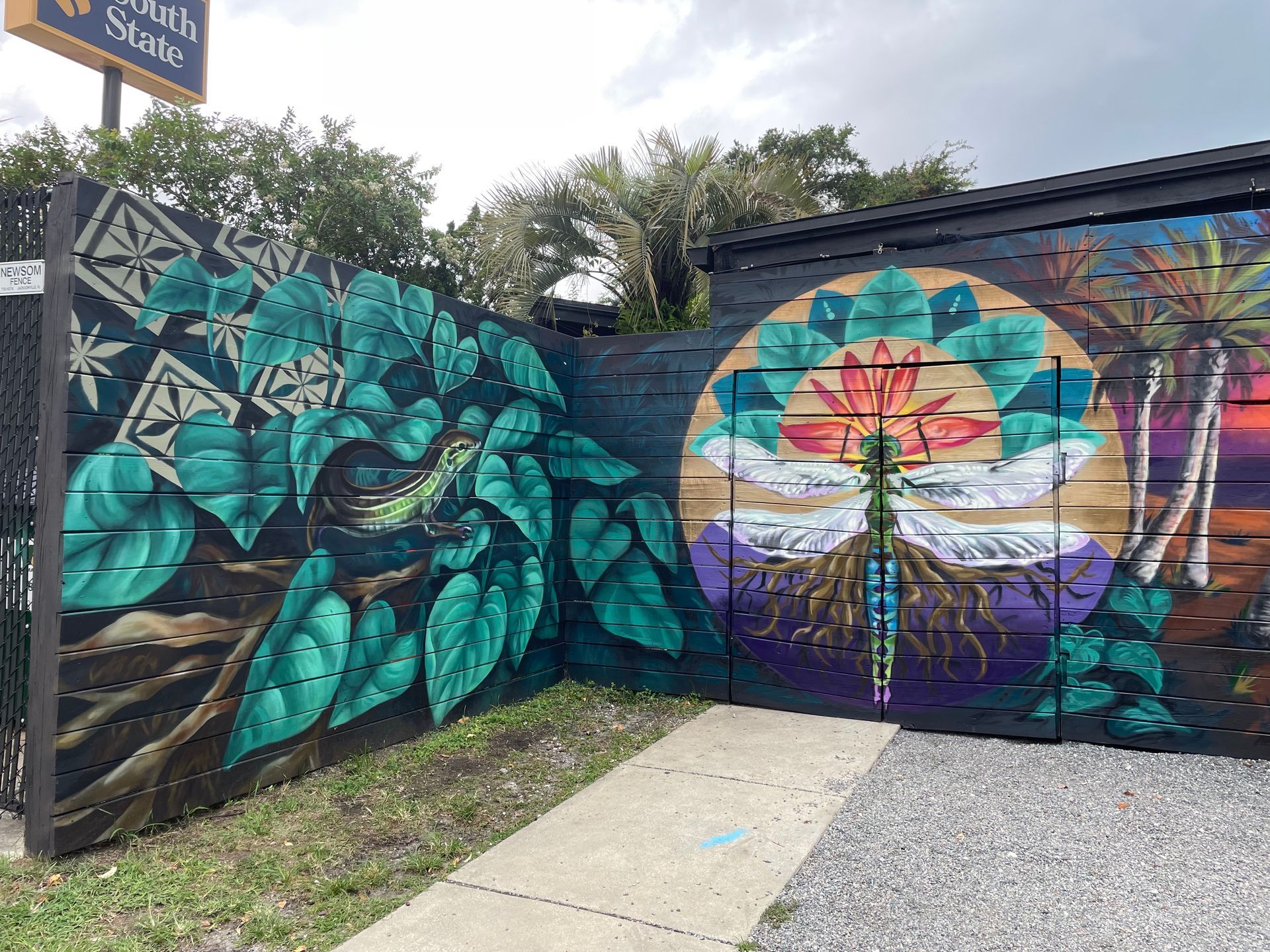 outdoor mural. murals in florida. mural for kava company. realistic mural. beach mural. mural art. public art. restaurant mural. patio mural. 