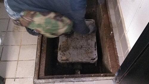 SERVICIO DE MANTENIMIENTO Y LIMPIEZA INDUSTRIAL