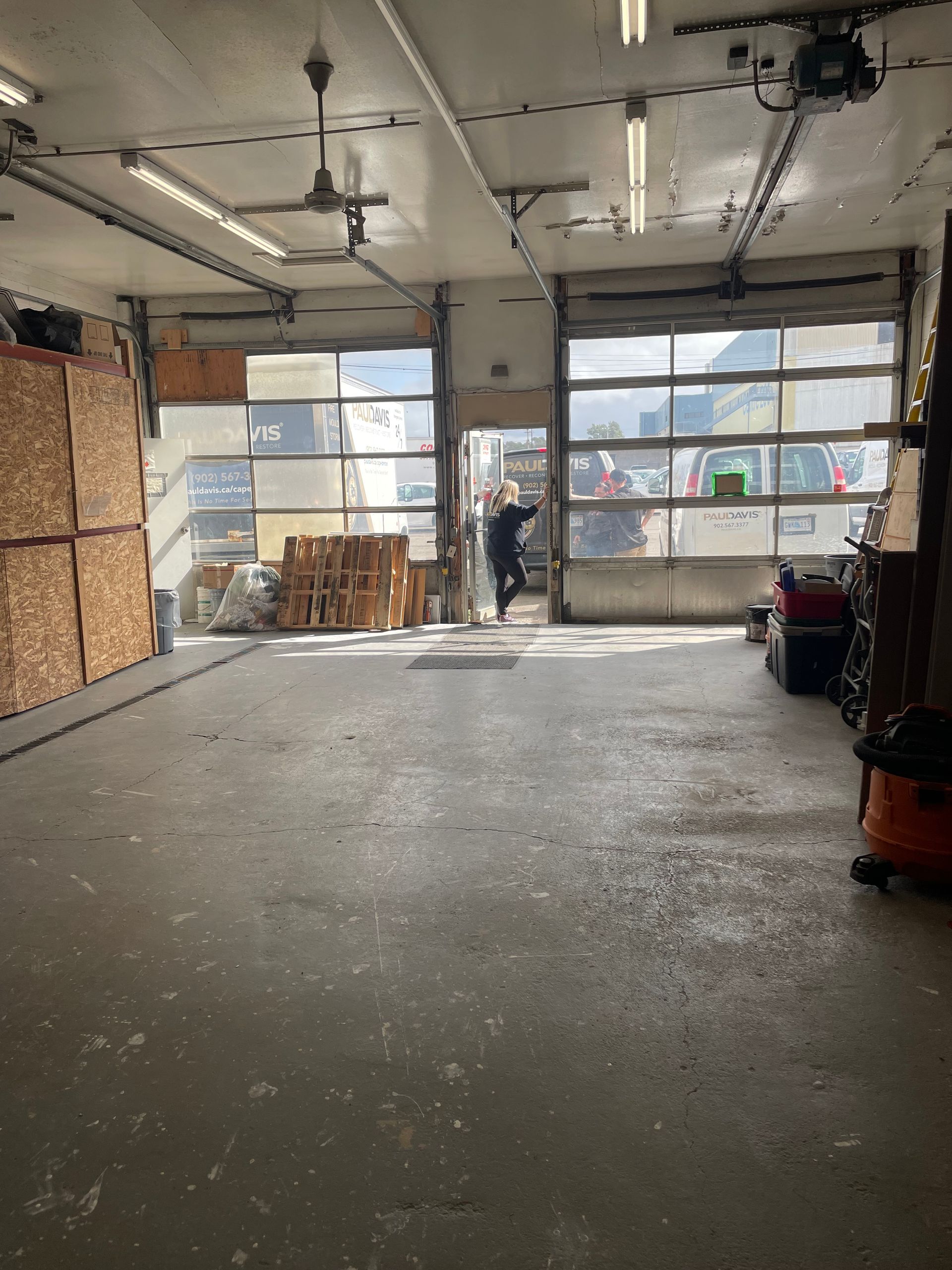 residential and commercial workspace restoration