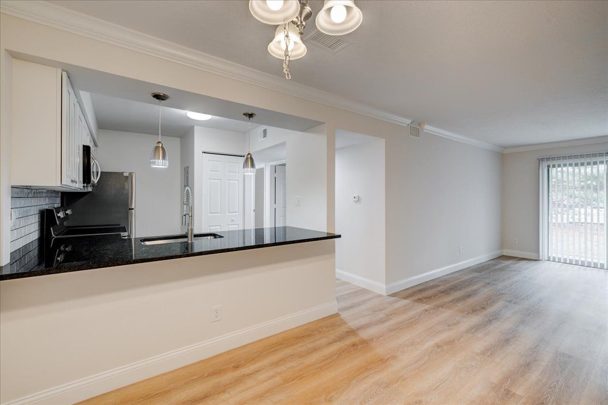 2 BED 2 BATH PLATINUM with W/D