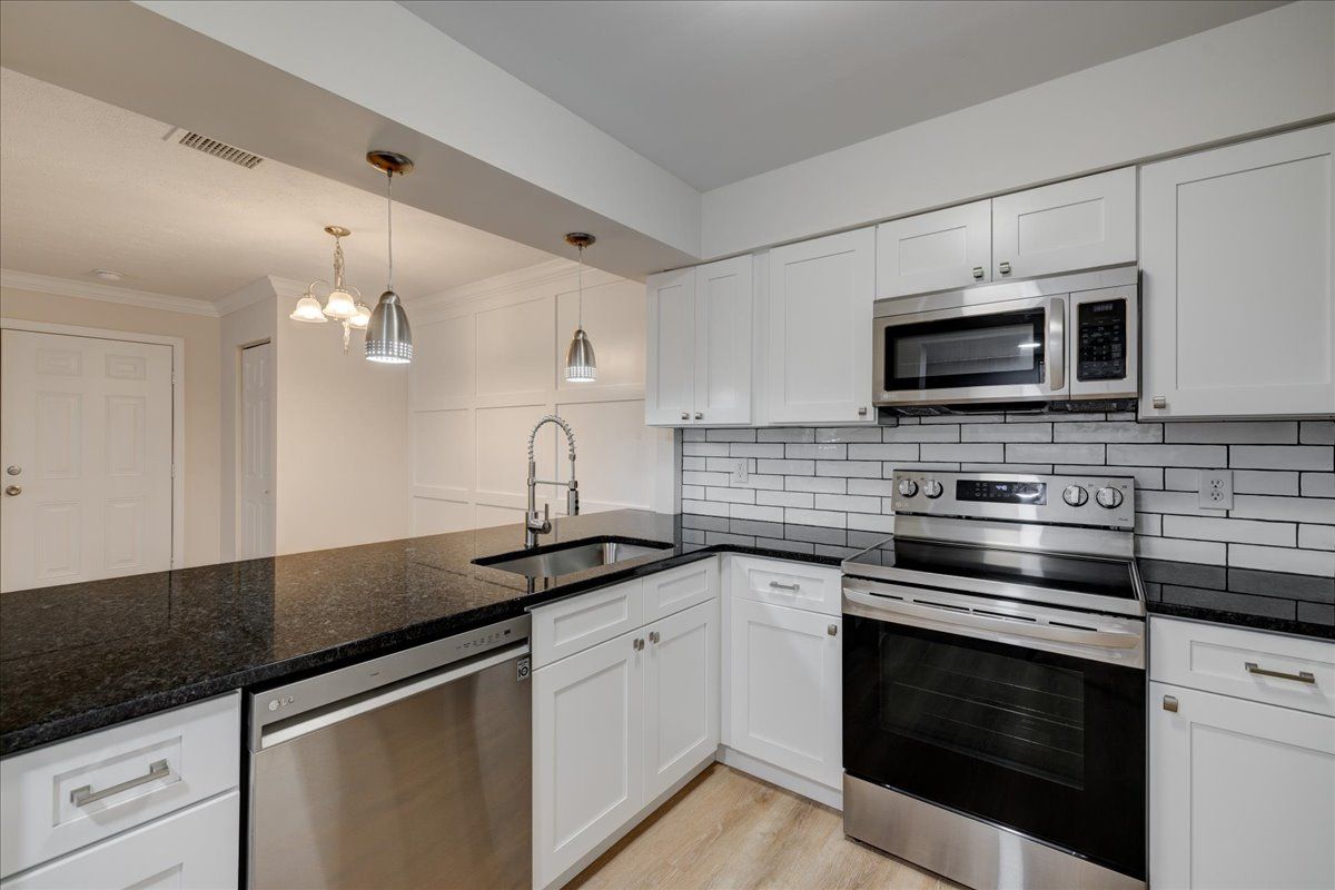 2 BED 2 BATH PLATINUM with W/D