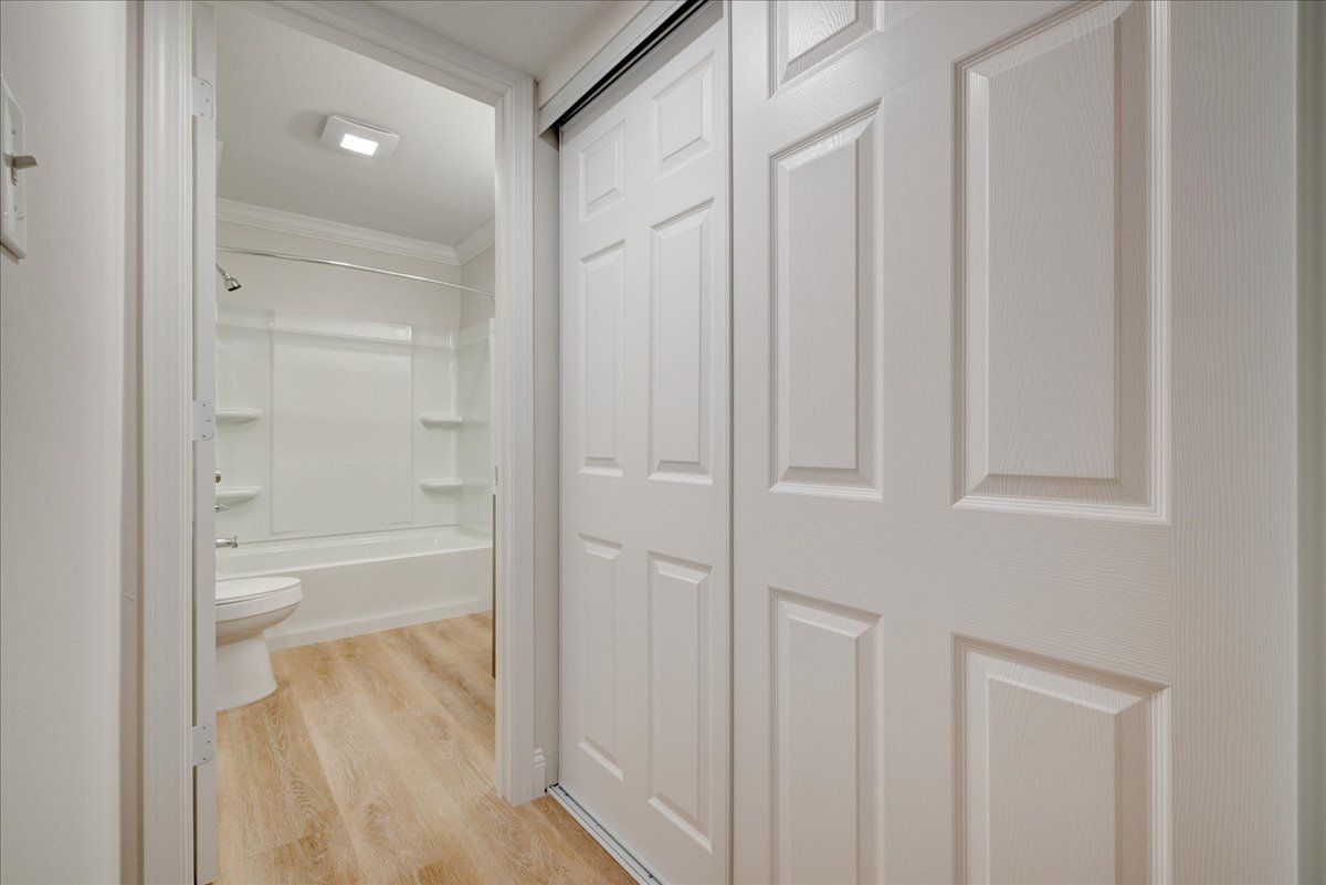 2 BED 2 BATH PLATINUM with W/D