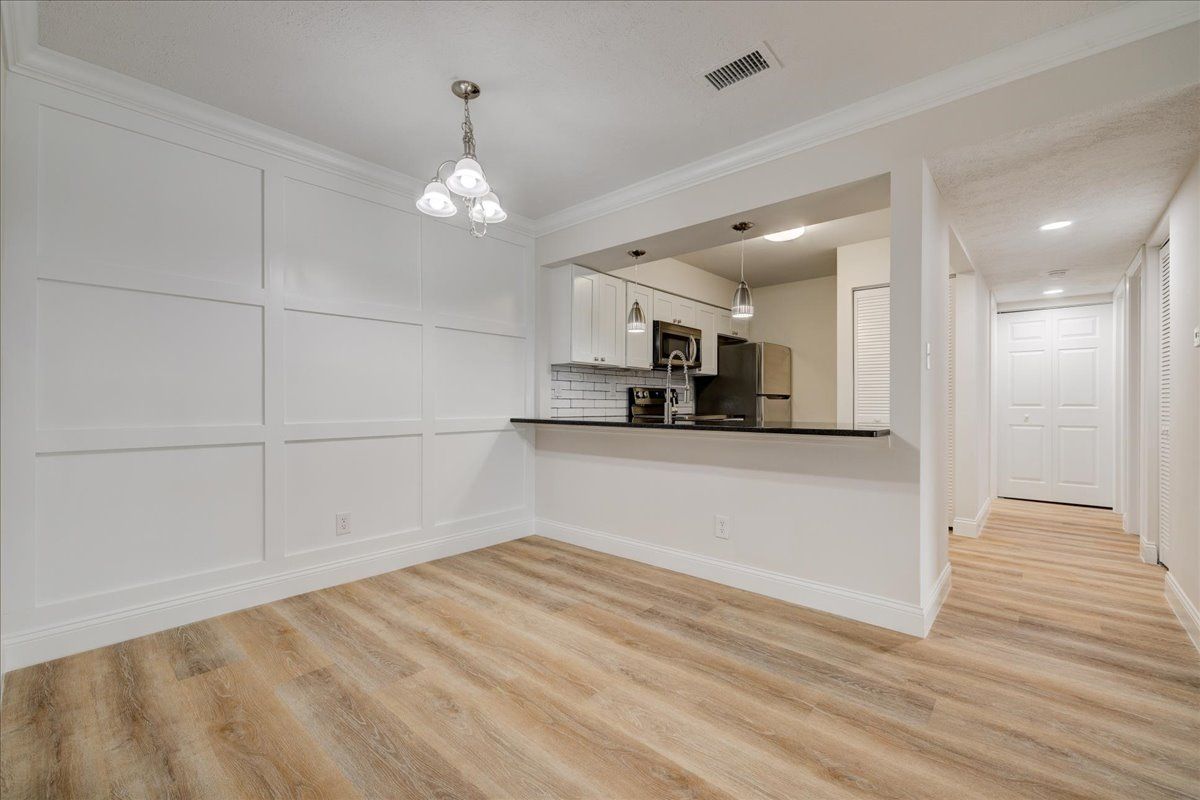 2 BED 1 BATH PLATINUM with W/D