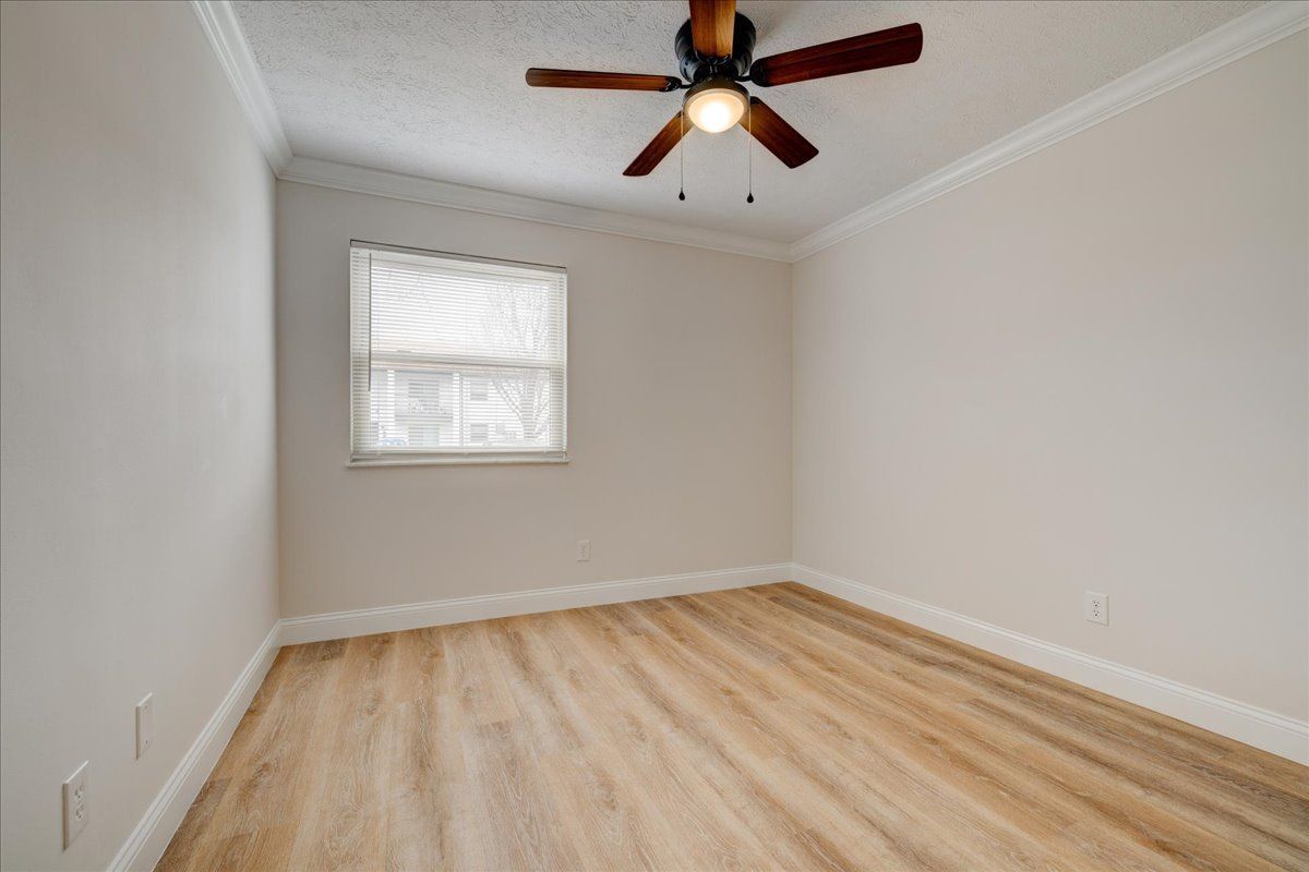 2 BED 1 BATH PLATINUM with W/D