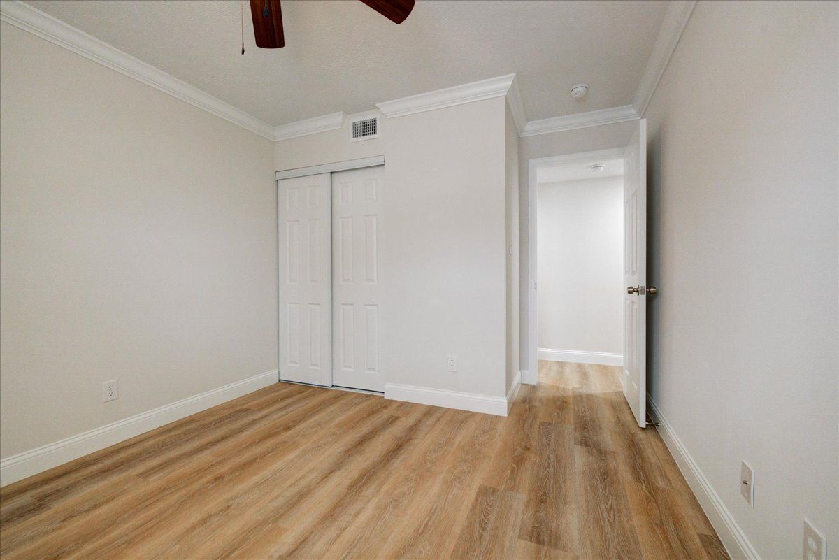 2 BED 1 BATH PLATINUM with W/D