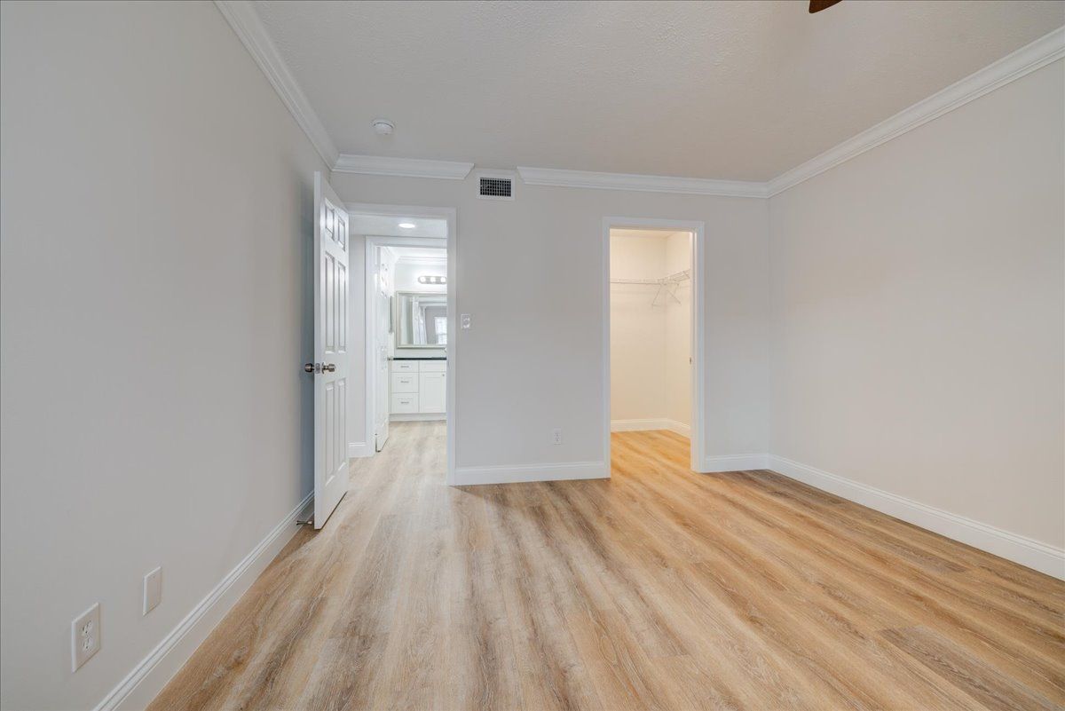 2 BED 1 BATH PLATINUM with W/D