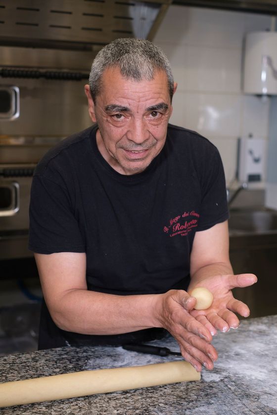 pastry chef Laboratorio Pasticceria Roberto