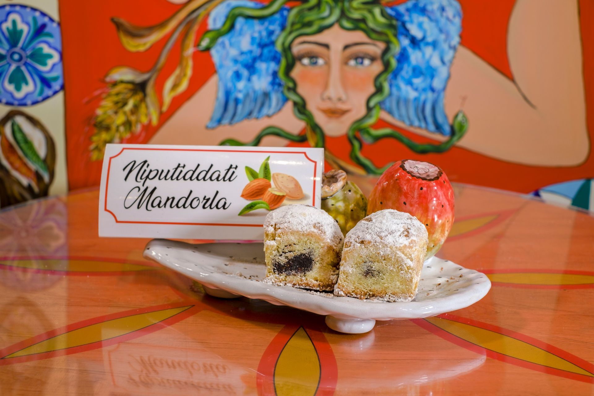 Nipudiddati mandorla