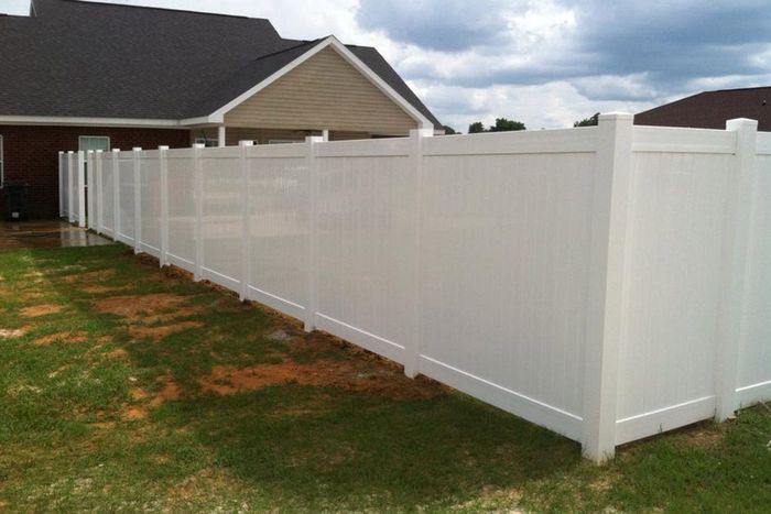 White Residential Fence — Atmore, AL — Mills Fence LLC