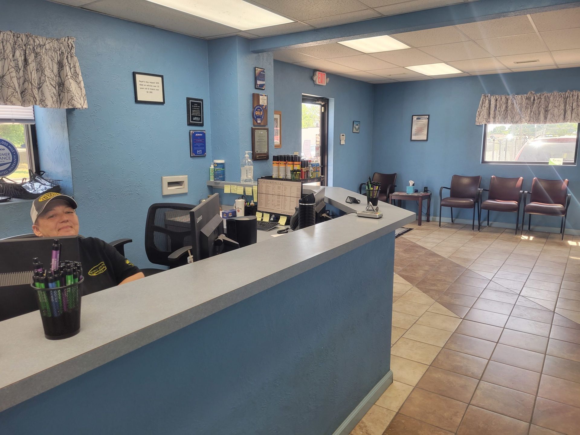front desk | Seyer Garage
