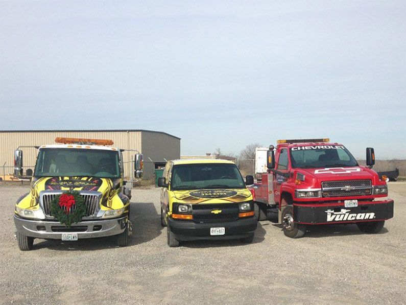 fleet of service vehicles | Seyer Garage