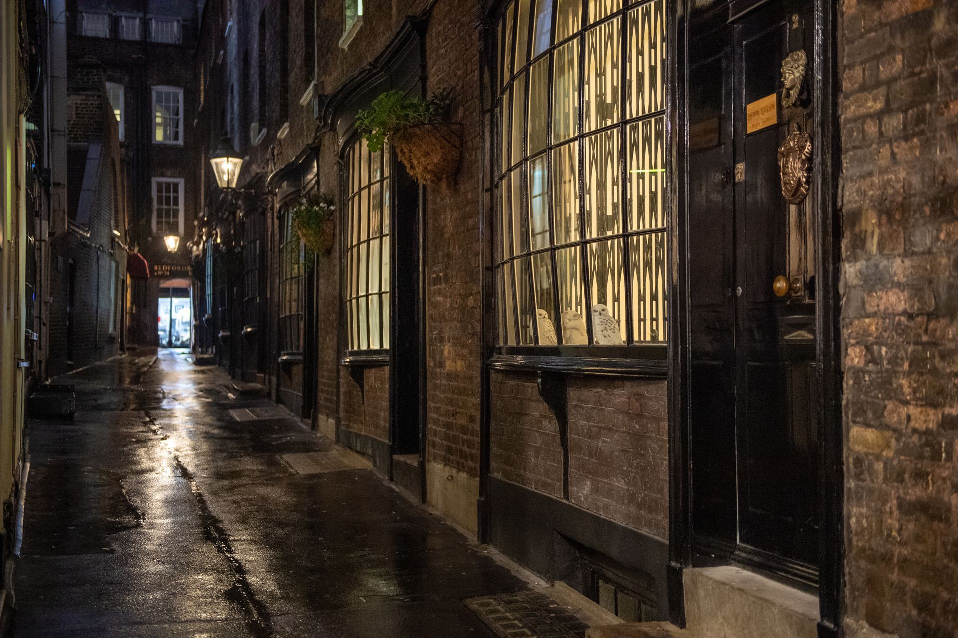 Goodwin Court in London, a historic alley often cited as inspiration for Knockturn Alley in Harry Potter

