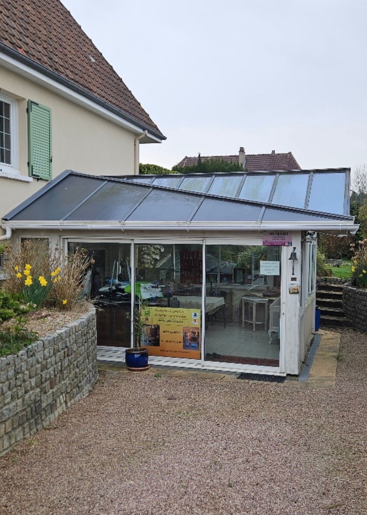 Nettoyage d'une toiture à Rouen photo prise avant