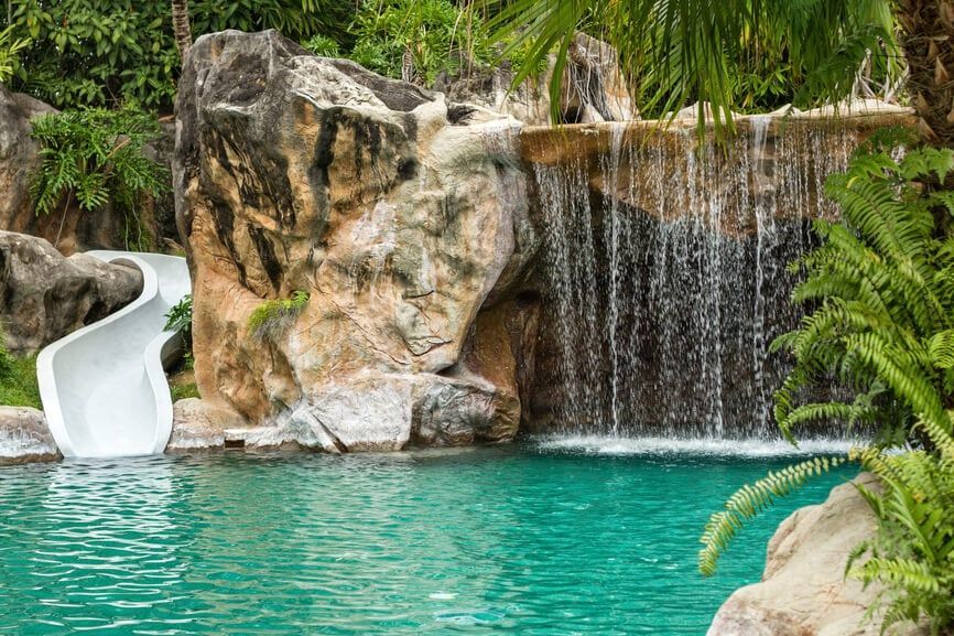 waterfall and koi pond builder for greater tampa bay